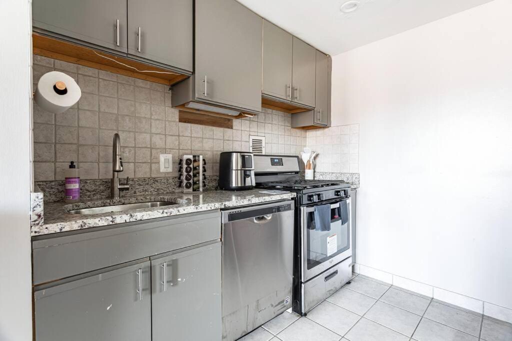 Modern Dwntn Hartord Xl Center Gym Appartement *