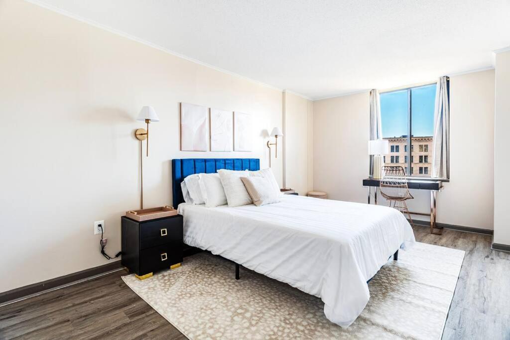 Appartement Modern Dwntn Hartord Xl Center Gym