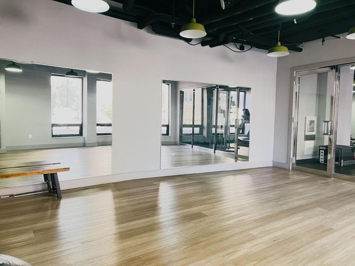 Appartement Modern Dwntn Hartord Xl Center Gym